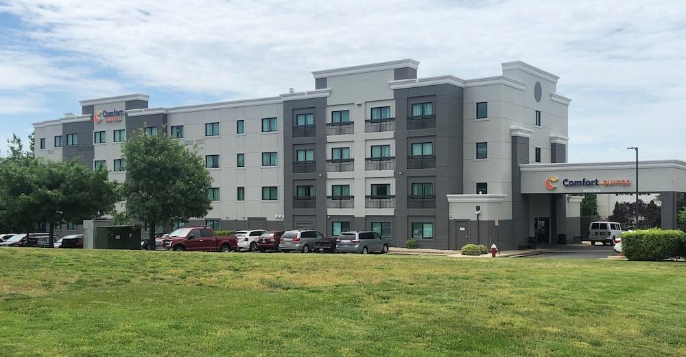 Comfort Suites Leesburg Exterior photo