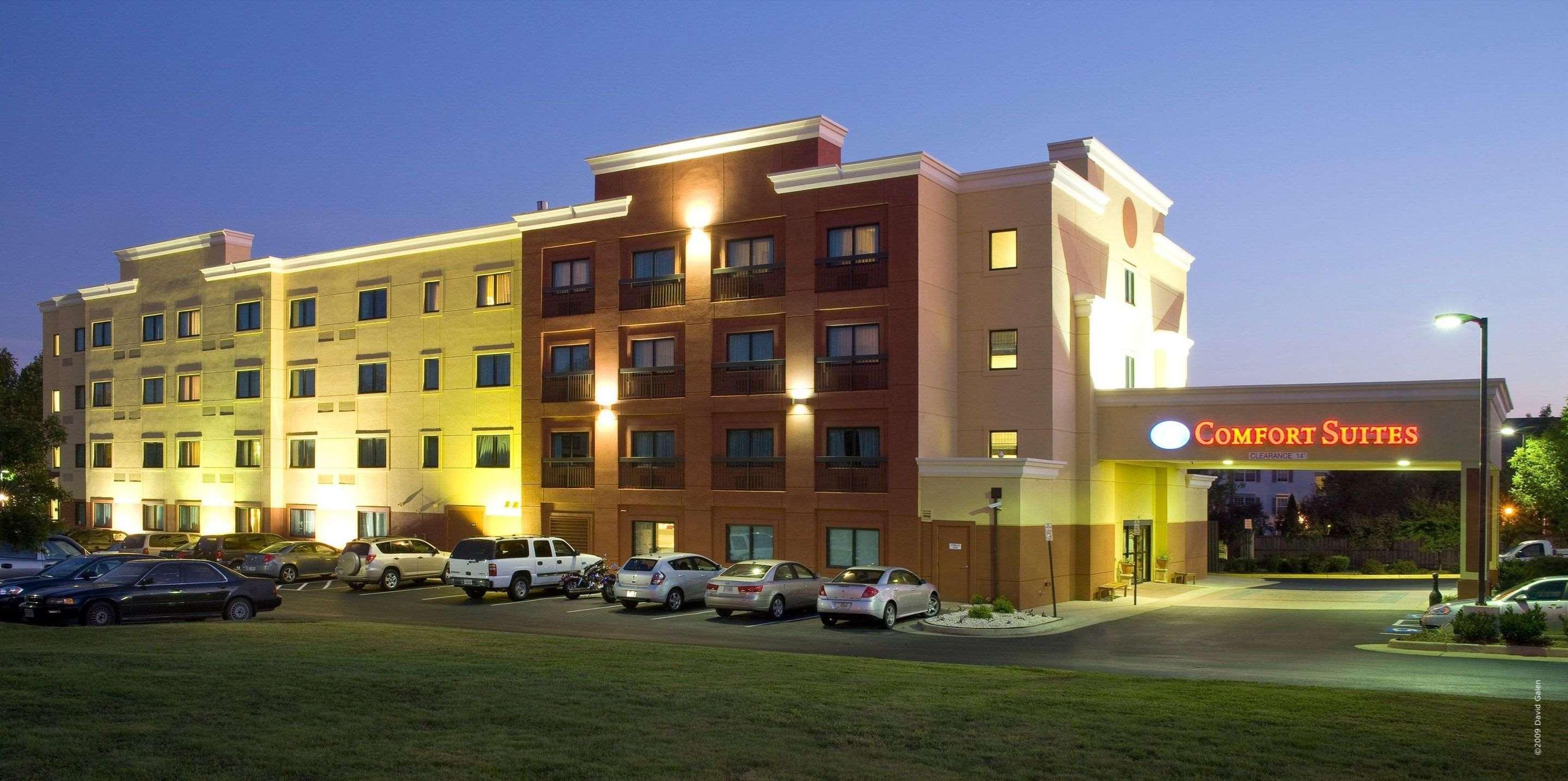 Comfort Suites Leesburg Exterior photo